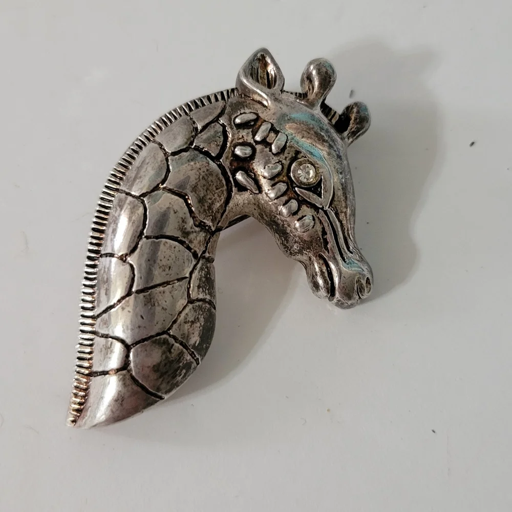 Giraffe Brooch Sterling Silver Tested